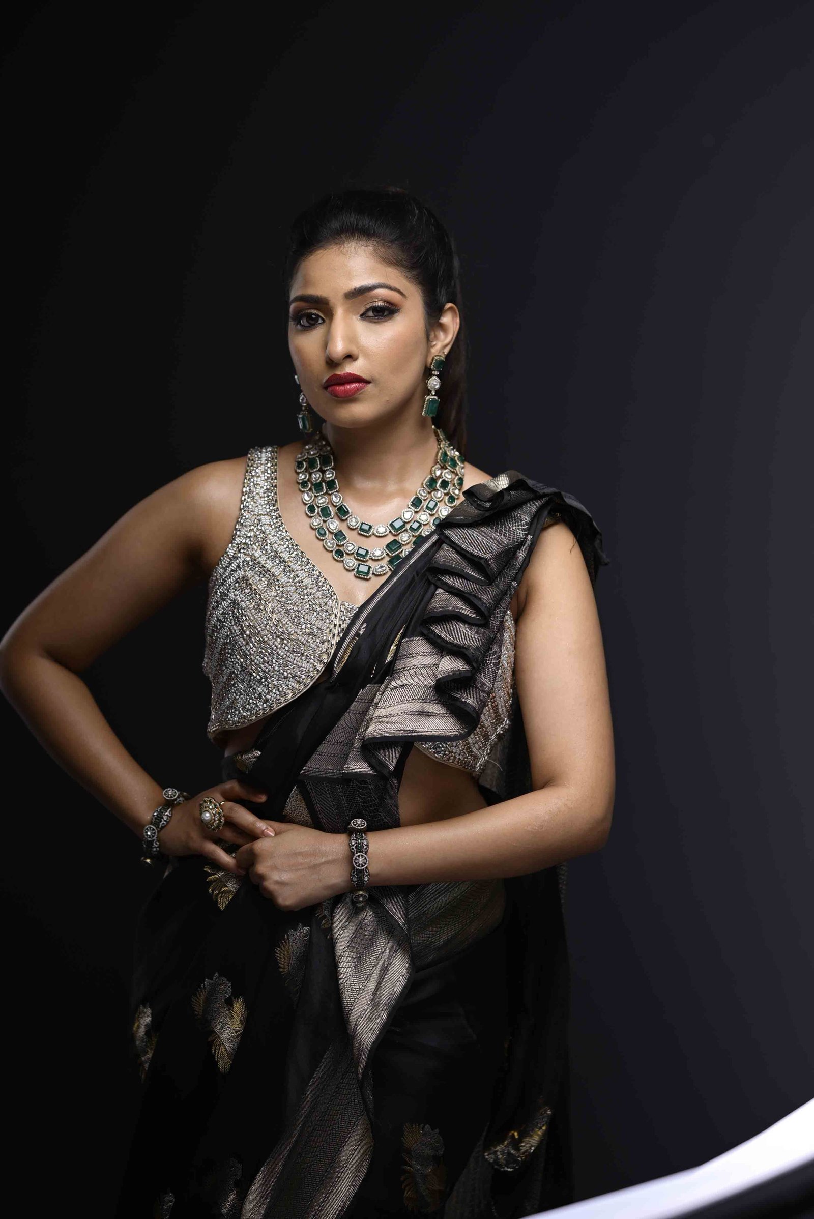 Anay Antique Silver Polish Choker Necklace Set